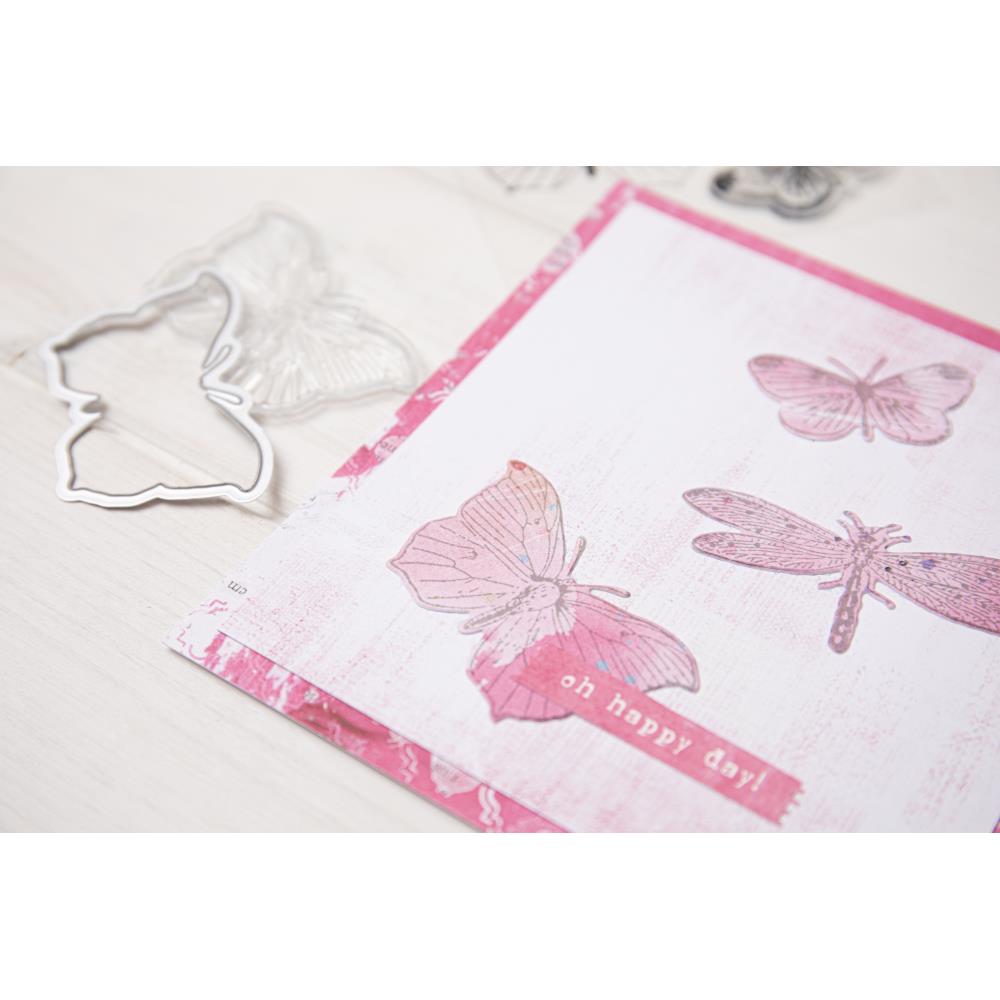 Sizzix Framelits Die & Stamp Set By 49 & Market - Engraved Wings