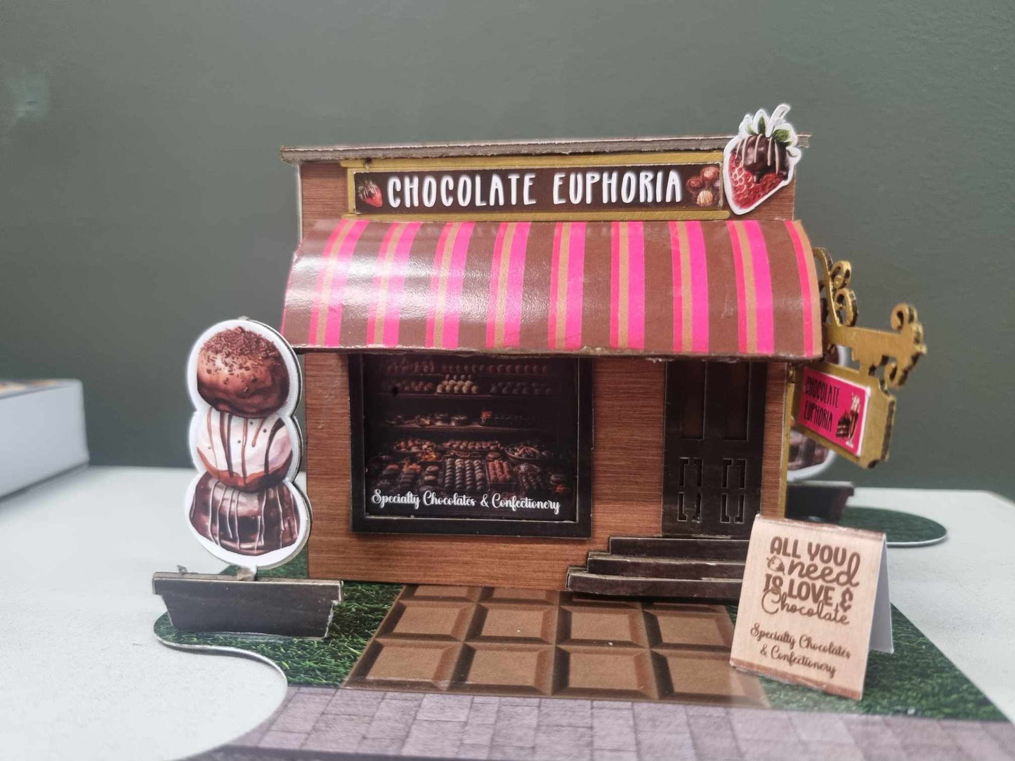 3Quarter Designs - 3Quarter Lane Village - Chocolate Euphoria