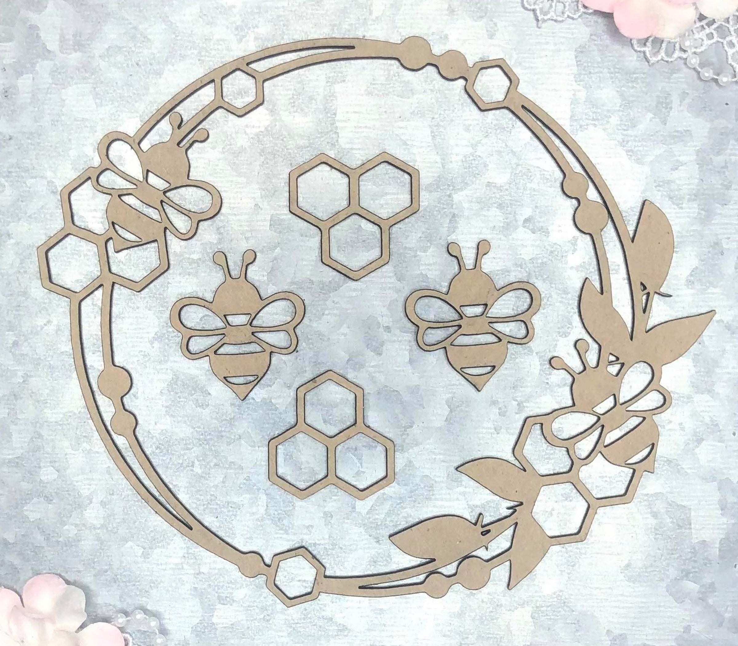 Scrapaholics Laser Cut Chipboard  Thick-Bee Frame Set